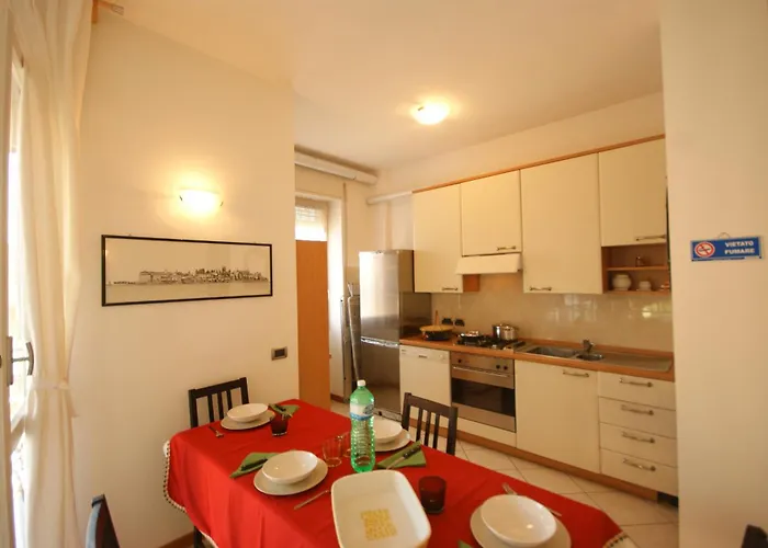 Dama Del Ginevra Apartment Stresa