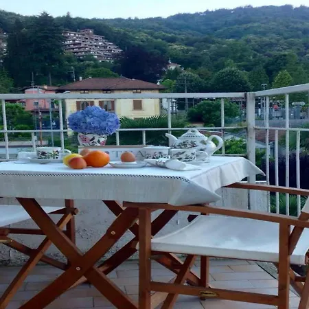 Apartment Dama Del Ginevra *