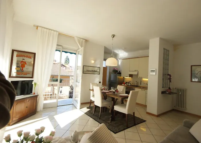 Dama Del Ginevra 스트레사